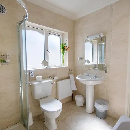 Hamill's 3* Ballinamore