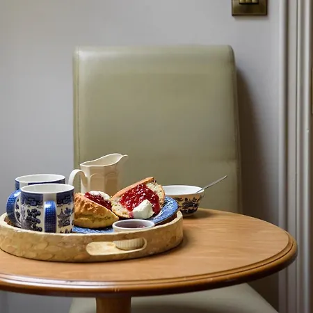 Hamill's 3* Ballinamore